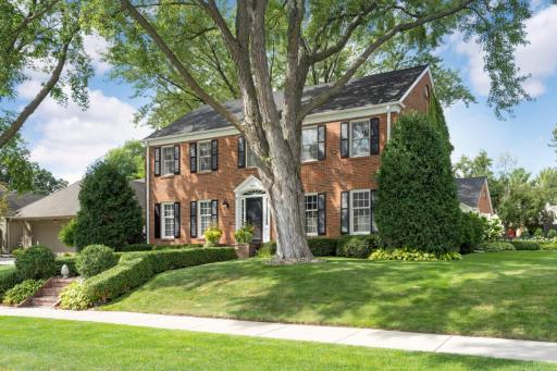 5600 Park Place, Edina, MN 55424