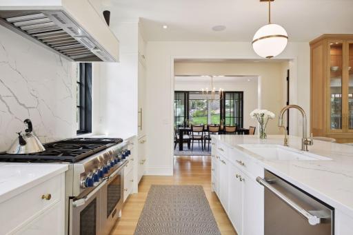 321 Wise Avenue, Wayzata, MN 55391