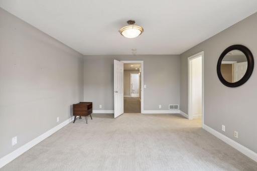 410 River Street, Minneapolis, MN 55401