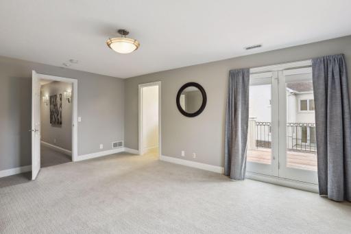 410 River Street, Minneapolis, MN 55401