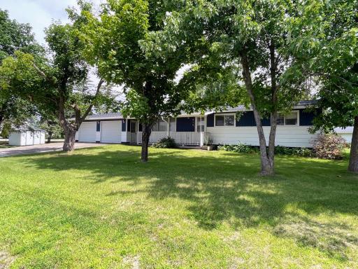 212 Lake Avenue, Perham, MN 56573