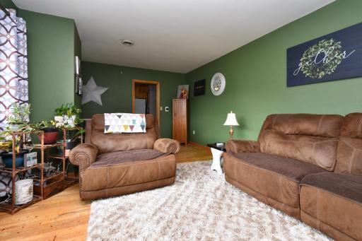 5 Living Room II.jpg