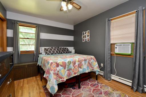 11 Primary Bedroom I.jpg