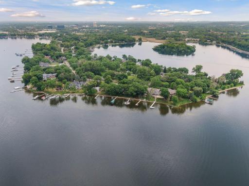 250 Peninsula Road, Medicine Lake, MN 55441