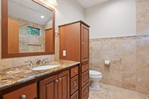 250 Peninsula Road, Medicine Lake, MN 55441