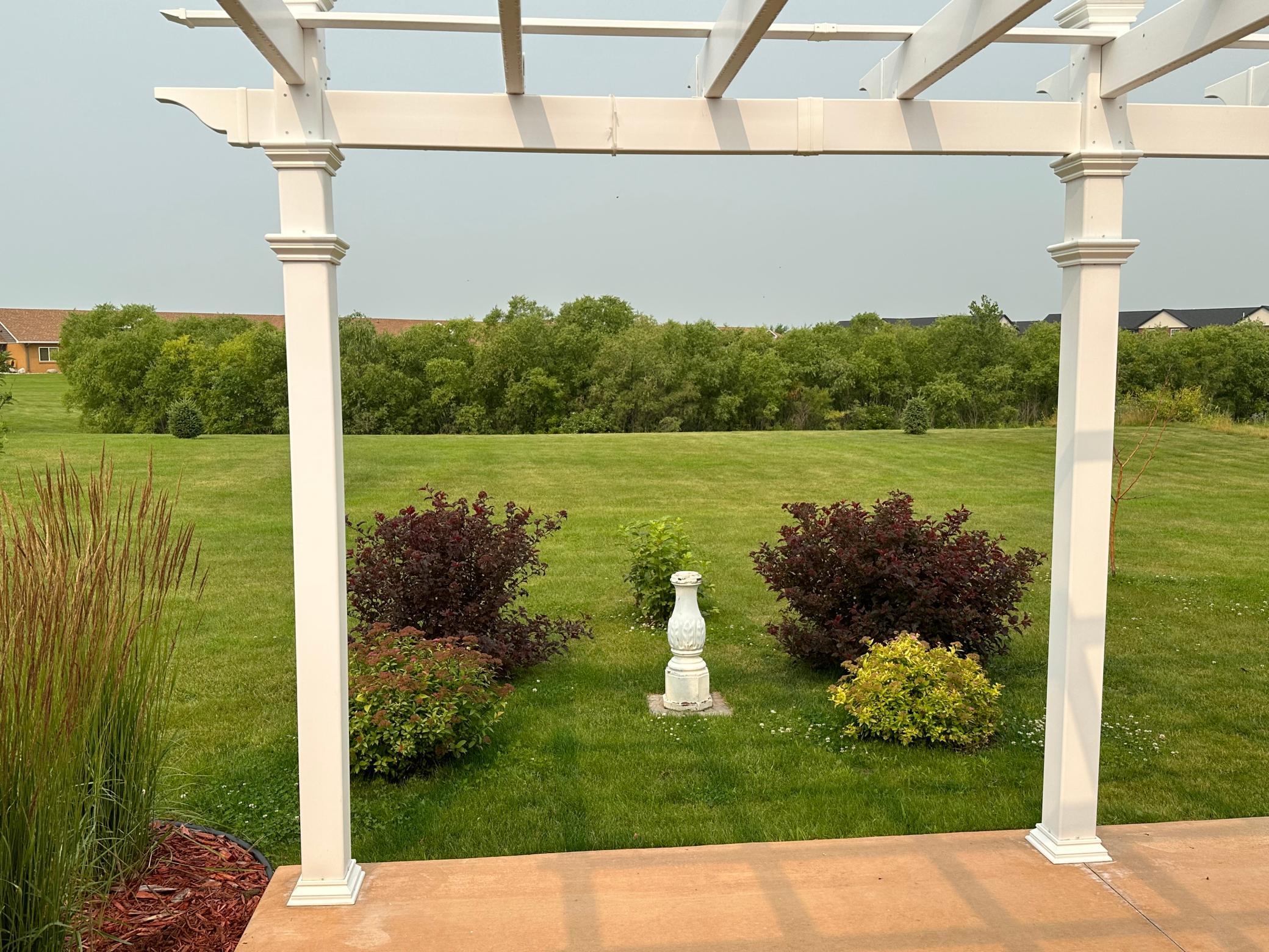 Pergola 2.jpg