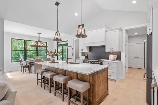 6060 Strawberry Lane, Excelsior, MN 55331