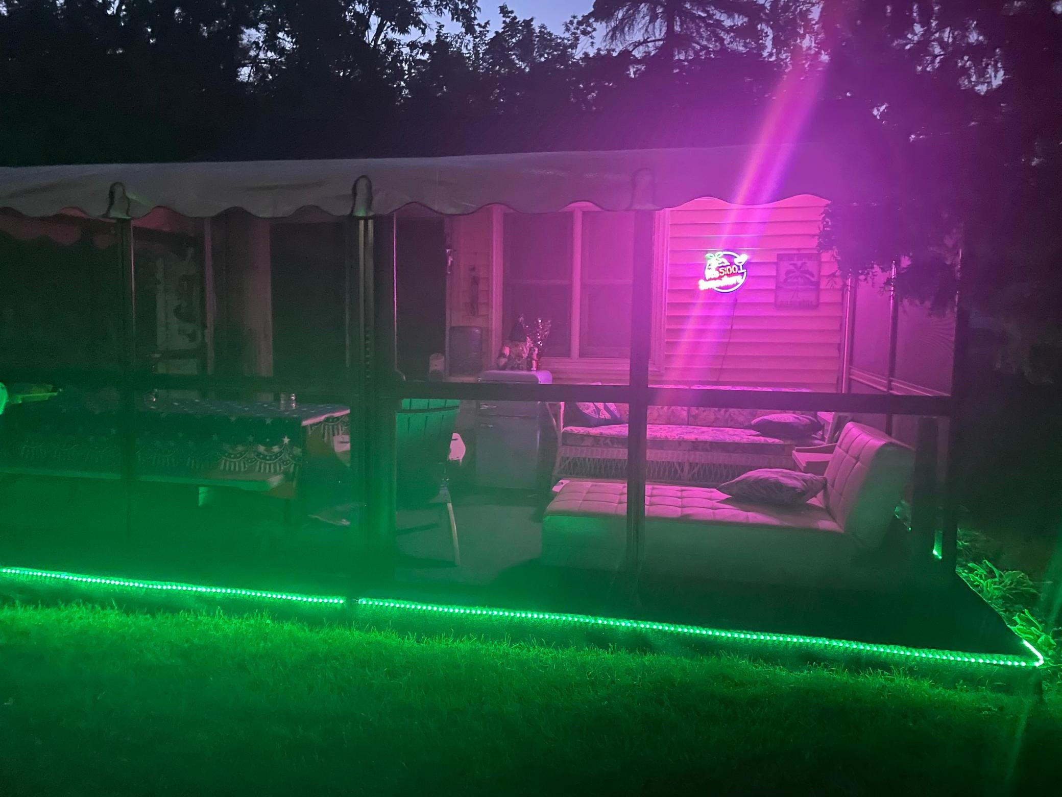 16 Screen Porch.JPG