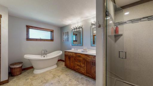 Primary Private Bath