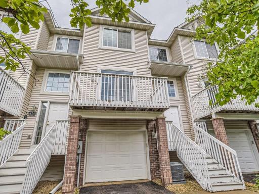 2320 Lower Afton Road E, 413, Maplewood, MN 55119