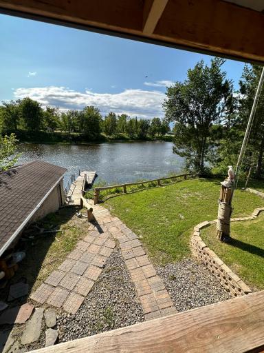 1375 Riverside Drive NW, Baudette, MN 56623
