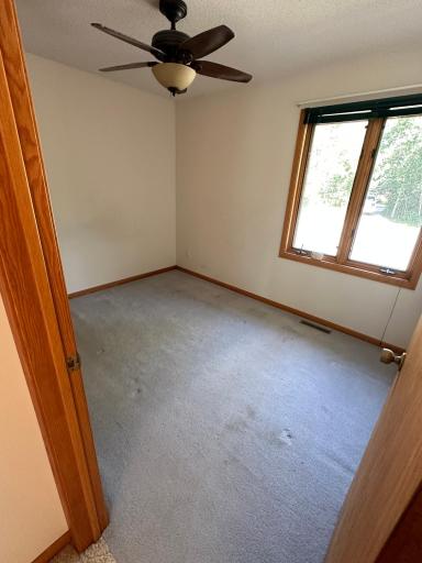 1375 Riverside Drive NW, Baudette, MN 56623