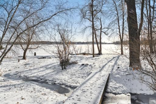 7315 Isaak Avenue NW, Annandale, MN 55302