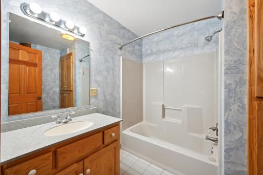 7315 Isaak Avenue NW, Annandale, MN 55302
