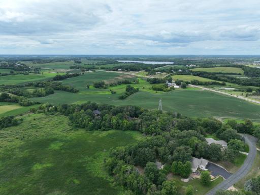xxx county road 10 E, Chaska, MN 55318