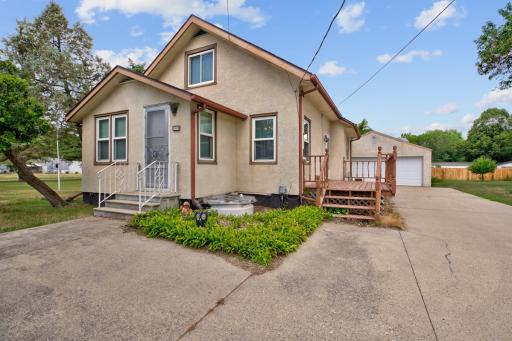 2022 4th Street NW, Faribault, MN 55021