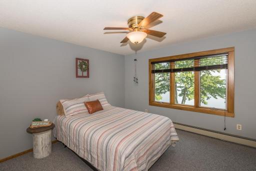 1520 Floan Point Road, Brainerd, MN 56401