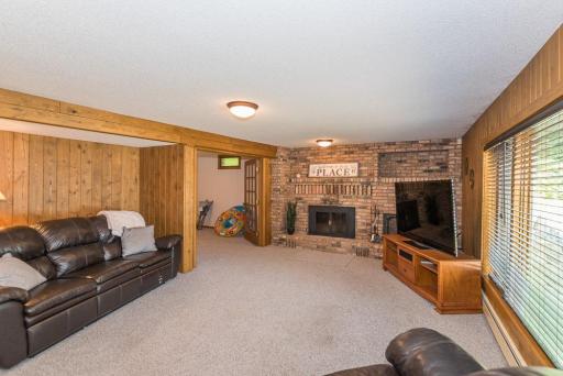 1520 Floan Point Road, Brainerd, MN 56401
