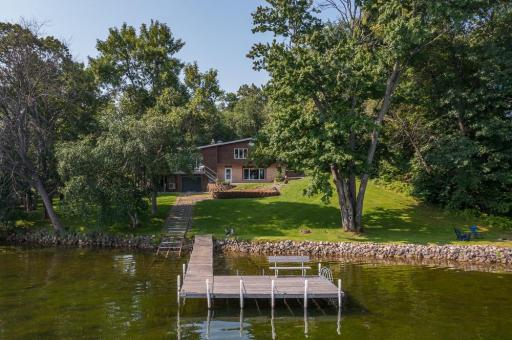 1520 Floan Point Road, Brainerd, MN 56401