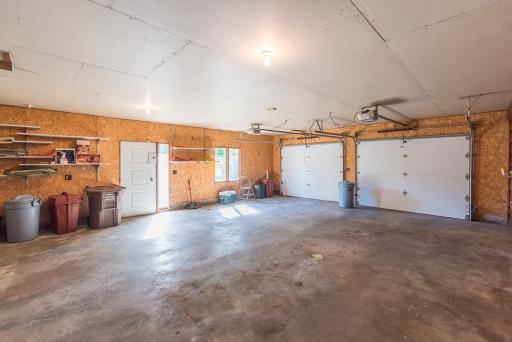 1520 Floan Point Road, Brainerd, MN 56401
