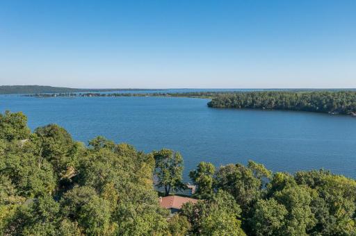 1520 Floan Point Road, Brainerd, MN 56401