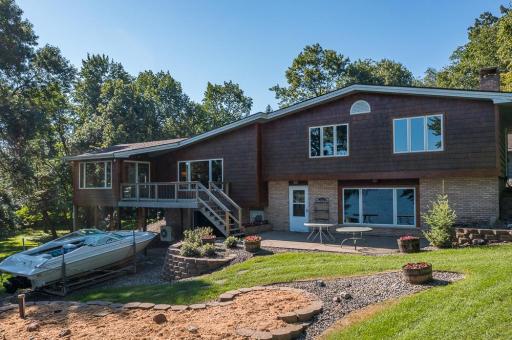 1520 Floan Point Road, Brainerd, MN 56401