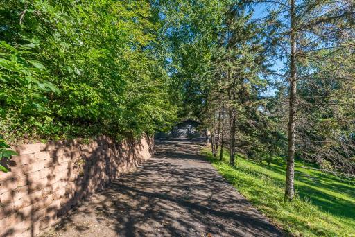 1520 Floan Point Road, Brainerd, MN 56401