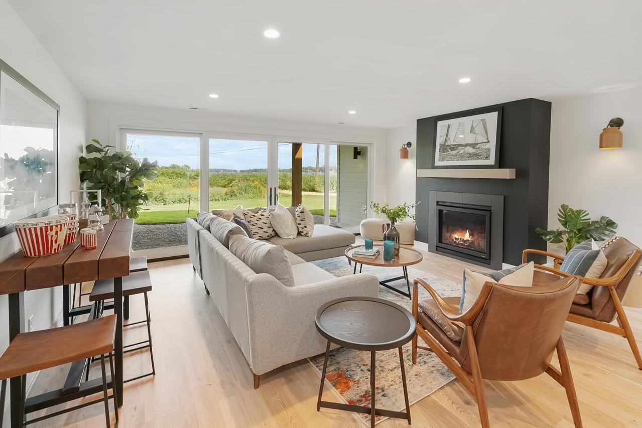 Lower level walk out with gas fireplace