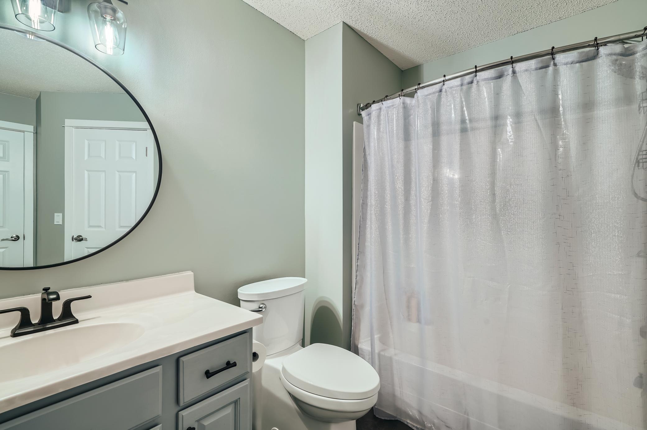 2nd Floor Primary Bathroom