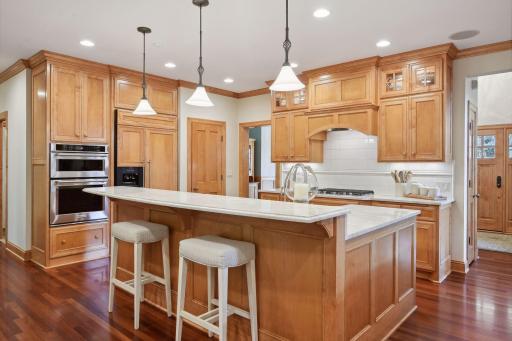 821 Smithtown Terrace, Excelsior, MN 55331