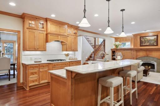 821 Smithtown Terrace, Excelsior, MN 55331