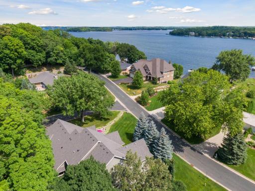 821 Smithtown Terrace, Excelsior, MN 55331