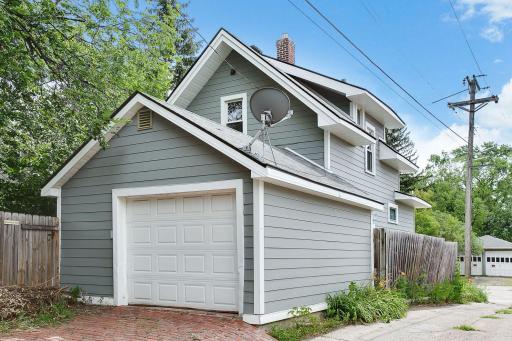 14 E 46th Street, Minneapolis, MN 55419