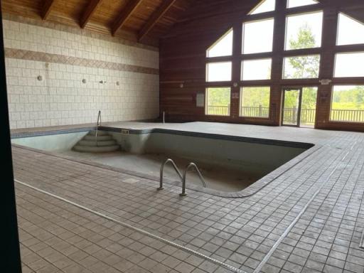 20108 Golf Crest Drive, Grand Rapids, MN 55744