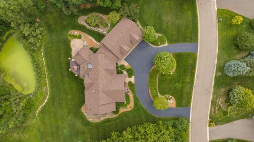 37 Spyglass Place, Saint Paul, MN 55110