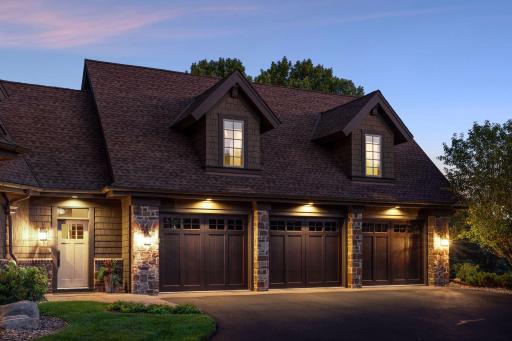 37 Spyglass Place, Saint Paul, MN 55110