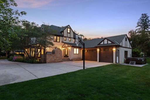 4511 Moorland Avenue, Edina, MN 55424