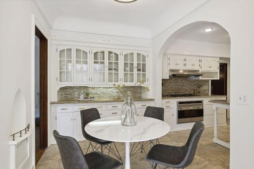 4511 Moorland Avenue, Edina, MN 55424