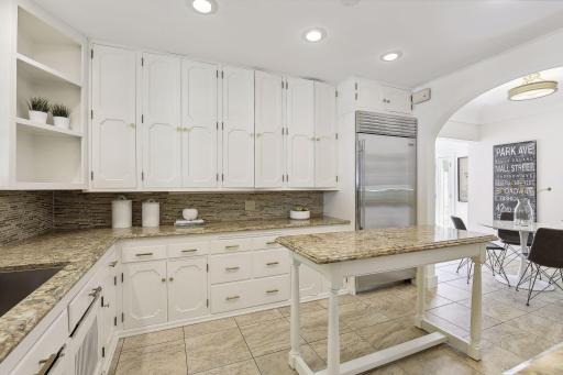 4511 Moorland Avenue, Edina, MN 55424