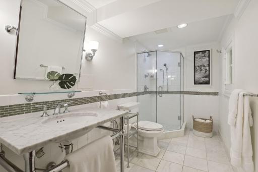 4511 Moorland Avenue, Edina, MN 55424