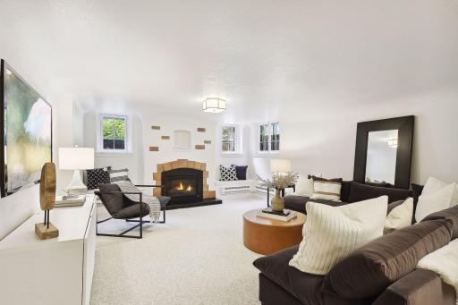 4511 Moorland Avenue, Edina, MN 55424