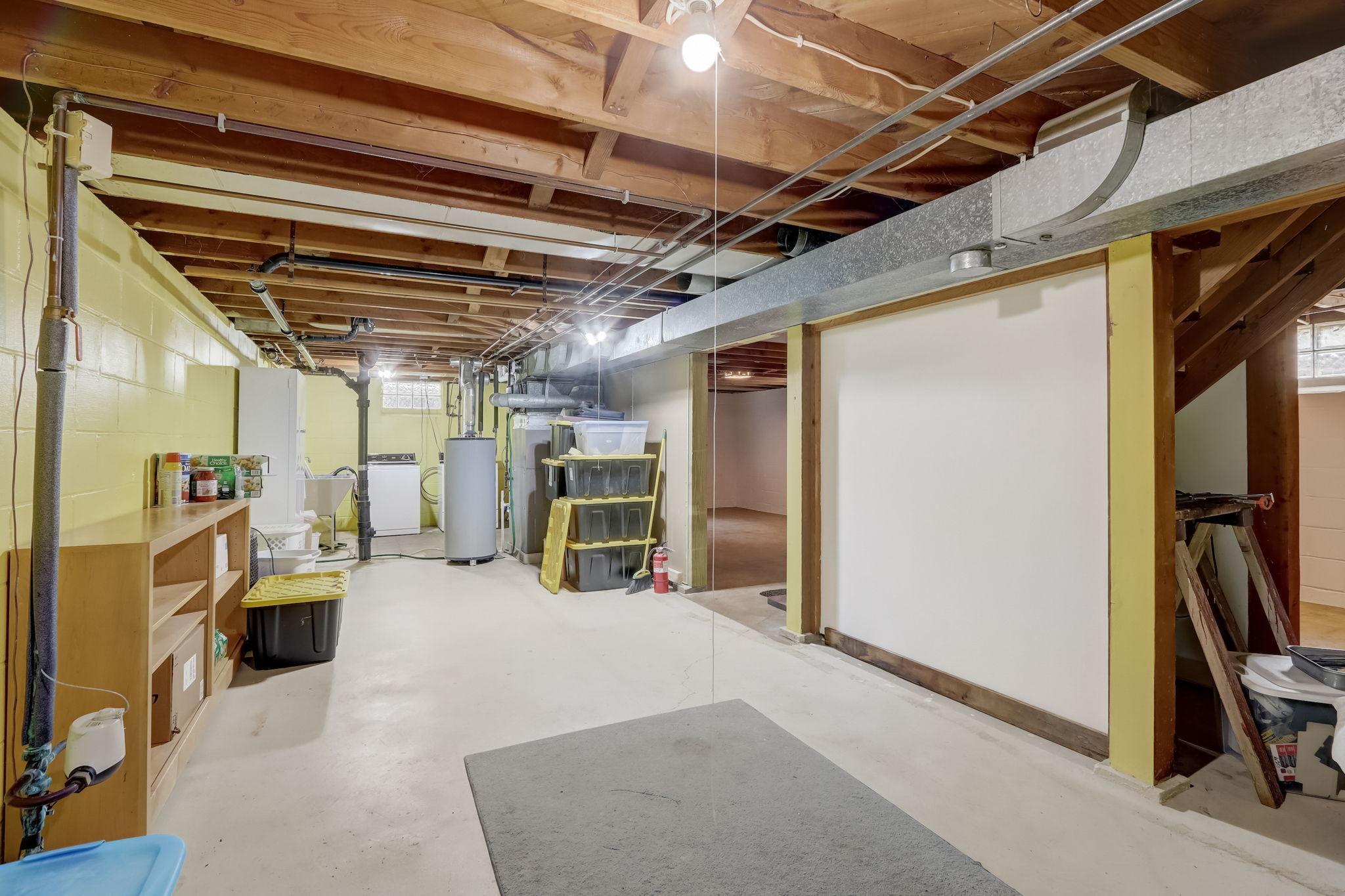 34-web-or-mls-13th Ave S-034.jpg