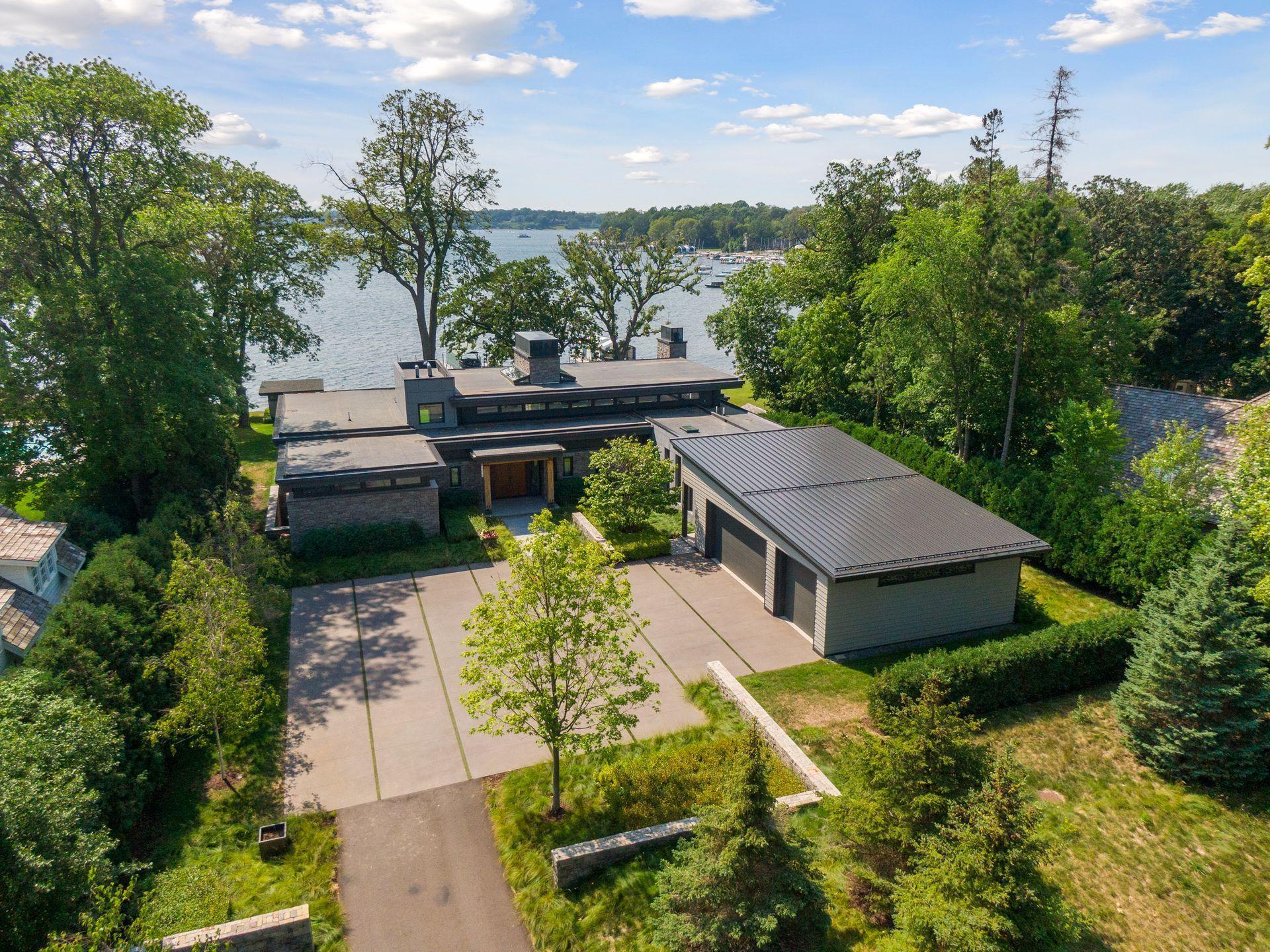 Auto court provides ample parking