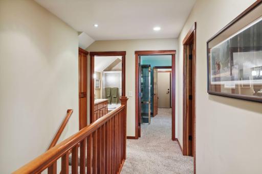 5291 W Bald Eagle Boulevard, White Bear Lake, MN 55110