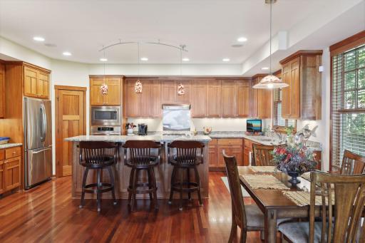 5291 W Bald Eagle Boulevard, White Bear Lake, MN 55110