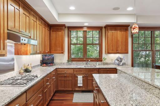 5291 W Bald Eagle Boulevard, White Bear Lake, MN 55110