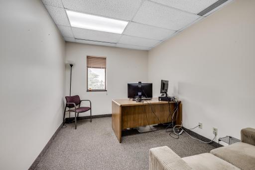4555 Erin Drive, Eagan, MN 55122