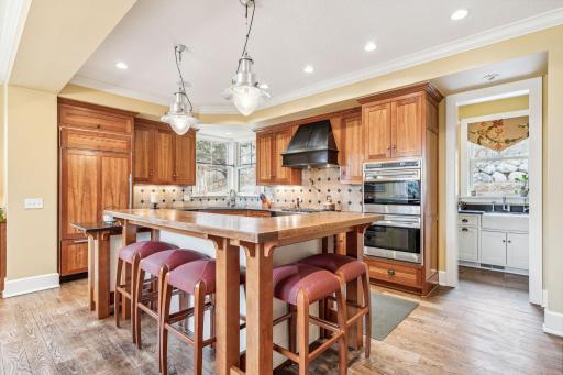 11463 Landing Road, Eden Prairie, MN 55347