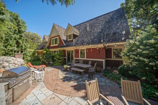 11463 Landing Road, Eden Prairie, MN 55347