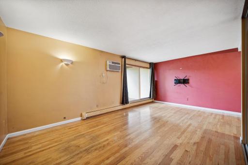 2-web-or-mls-02_Interior (1).jpg